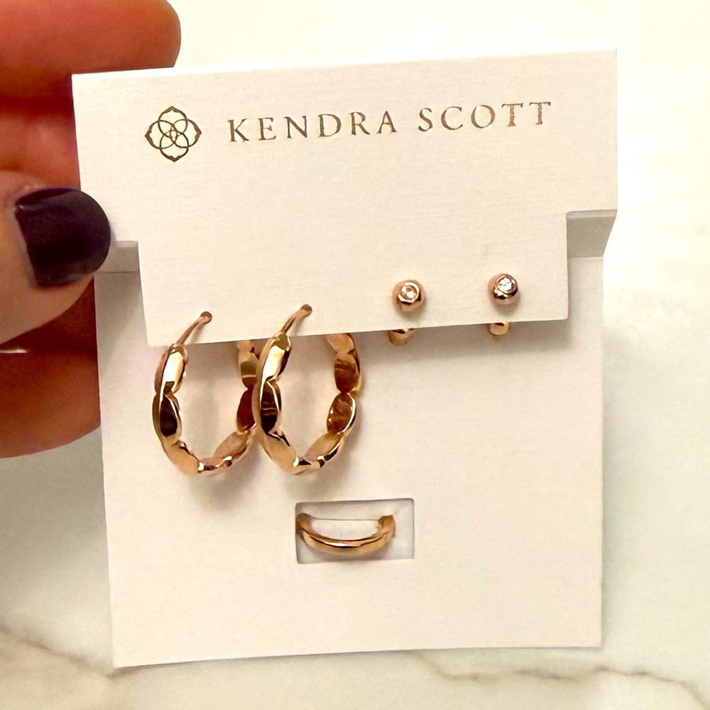Kendra Scott Brooke Huggie & Stud set in rose gold